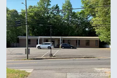 1020 E Marion Street E #15, Shelby, NC 28150 - Photo 1