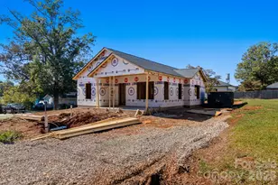 21 Oak St, China Grove, NC 28023 - Photo 3