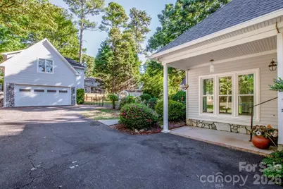 351 Catalina Drive, Mooresville, NC 28117 - Photo 5