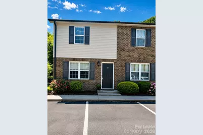 1117 3rd Avenue SW, Hickory, NC 28601 - Photo 1