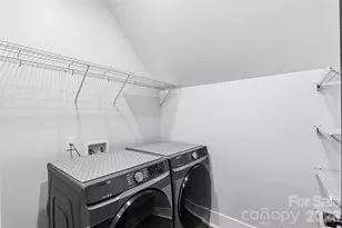 205 N Johnson St, Brevard, NC 28712 - Photo 27