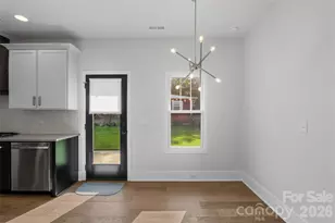 205 N Johnson St, Brevard, NC 28712 - Photo 15