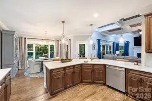 6653 Goose Point Dr, Lake Norman of Catawba, NC 28037 - Photo 17
