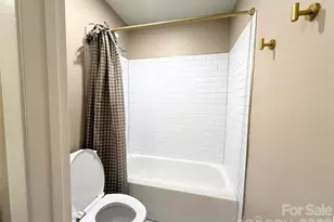 4918 Sardis Road E, Charlotte, NC 28270 - Photo 19