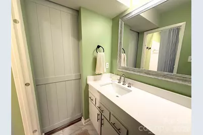 4918 Sardis Road E #E, Charlotte, NC 28270 - Photo 13