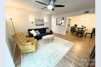 4918 Sardis Road E #E, Charlotte, NC 28270 - Photo 7