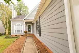 13836 Poppleton Ct, Charlotte, NC 28273 - Photo 3