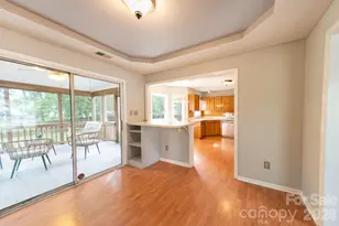 13836 Poppleton Ct, Charlotte, NC 28273 - Photo 15