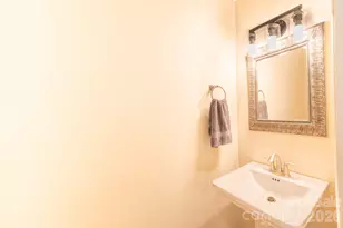 13836 Poppleton Ct, Charlotte, NC 28273 - Photo 19