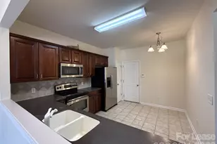 9102 Redmond Trace Rd, Charlotte, NC 28277 - Photo 7