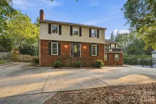 4206 Foxmoor Dr, Charlotte, NC 28226 - Photo 3