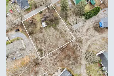 75 Travis Street, Clyde, NC 28721 - Photo 15