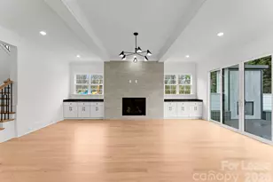 4345 Castleton Rd, Charlotte, NC 28211 - Photo 7