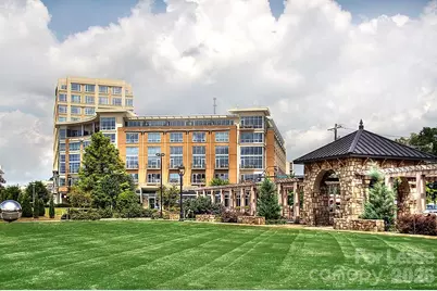 1133 Metropolitan Avenue #204, Charlotte, NC 28204 - Photo 3