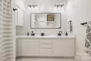 500 N Poplar St, Charlotte, NC 28202 - Photo 21