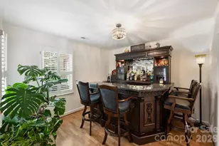 500 N Poplar St, Charlotte, NC 28202 - Photo 9