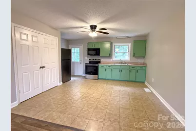 409 Skyline Drive, Salisbury, NC 28146 - Photo 3