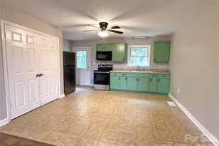 409 Skyline Dr, Salisbury, NC 28146 - Photo 3