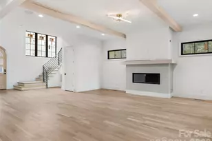 1314 Richland Dr, Charlotte, NC 28211 - Photo 3