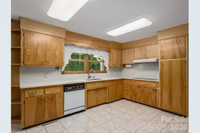 16 Ben Lippen Road, Asheville, NC 28806 - Photo 9