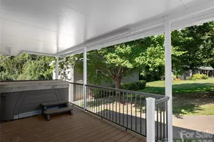 16 Ben Lippen Rd, Asheville, NC 28806 - Photo 17
