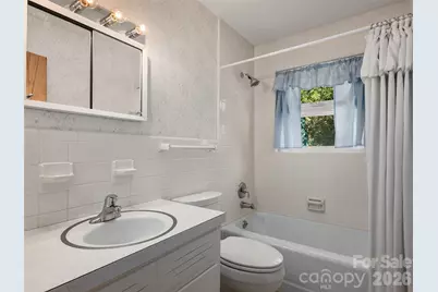16 Ben Lippen Road, Asheville, NC 28806 - Photo 11