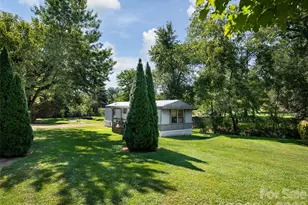 16 Ben Lippen Rd, Asheville, NC 28806 - Photo 25