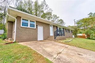 468 Edwards St, Rutherfordton, NC 28139 - Photo 3
