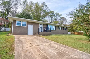 468 Edwards St, Rutherfordton, NC 28139 - Photo 1