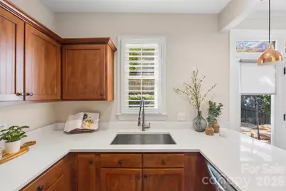 976 Park Slope Drive, Charlotte, NC 28209 - Photo 13