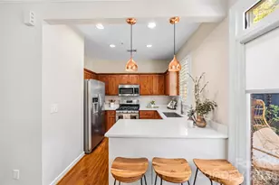 976 Park Slope Dr, Charlotte, NC 28209 - Photo 11