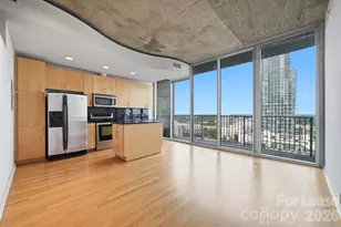 210 N Church St, Charlotte, NC 28202 - Photo 3