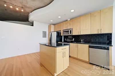 210 N Church Street #1608, Charlotte, NC 28202 - Photo 7