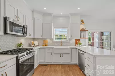 220 Chandeleur Drive, Mooresville, NC 28117 - Photo 9