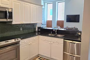 127 N Tryon St, Charlotte, NC 28202 - Photo 5