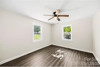 915 Skyway Drive, Kannapolis, NC 28083 - Photo 11