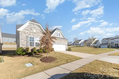 19004 Dry Narrows Way, Charlotte, NC 28278 - Photo 3