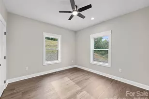 110 Shangrila Trl, Spruce Pine, NC 28777 - Photo 23