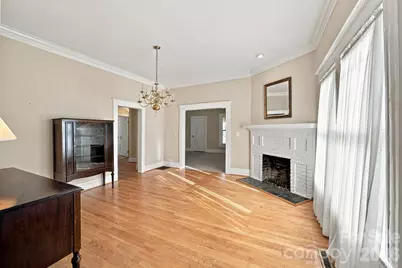 301 8th Street, Newton, NC 28658 - Photo 9