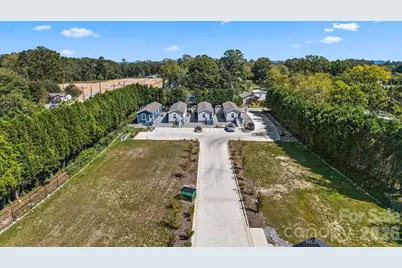 81 Yuken Place, Hendersonville, NC 28792 - Photo 5