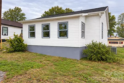105 E Hartford Avenue, Bessemer City, NC 28016 - Photo 7