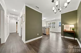 414 4th Ave NE, Hickory, NC 28601 - Photo 9