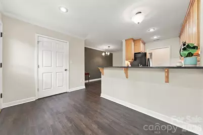 414 4th Avenue NE, Hickory, NC 28601 - Photo 13