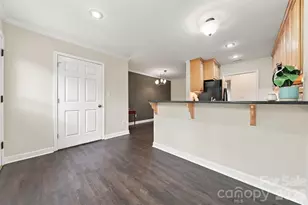 414 4th Ave NE, Hickory, NC 28601 - Photo 13