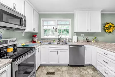 304 Sumter Street, Kershaw, SC 29067 - Photo 17