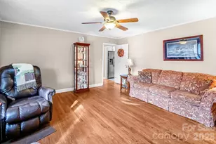 304 Sumter St, Kershaw, SC 29067 - Photo 13