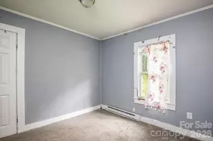 306 E 1st St, Lexington, NC 27292 - Photo 3