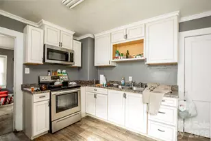 306 E 1st St, Lexington, NC 27292 - Photo 17