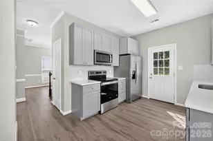 9119 Stone Abbey Pl, Charlotte, NC 28215 - Photo 19