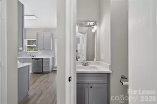 9119 Stone Abbey Pl, Charlotte, NC 28215 - Photo 27